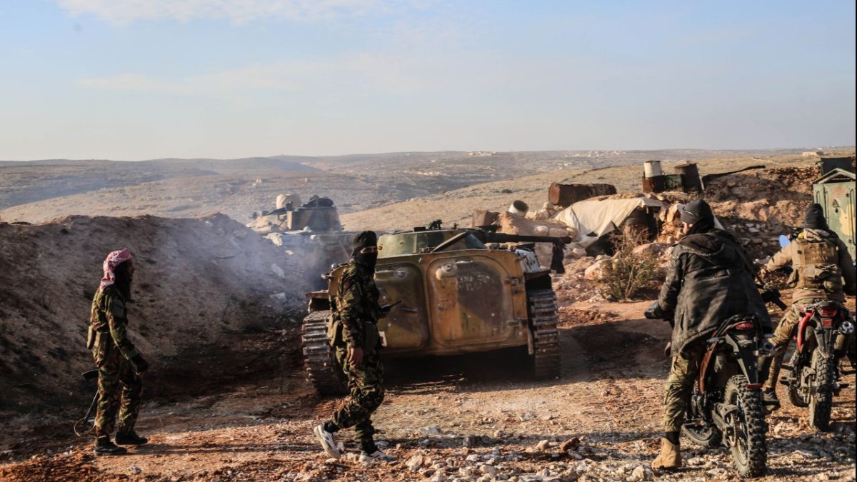 Suriye’de Halep savaşı: Muhalifler dış mahallelerin 1 kilometre yakınına ulaştı