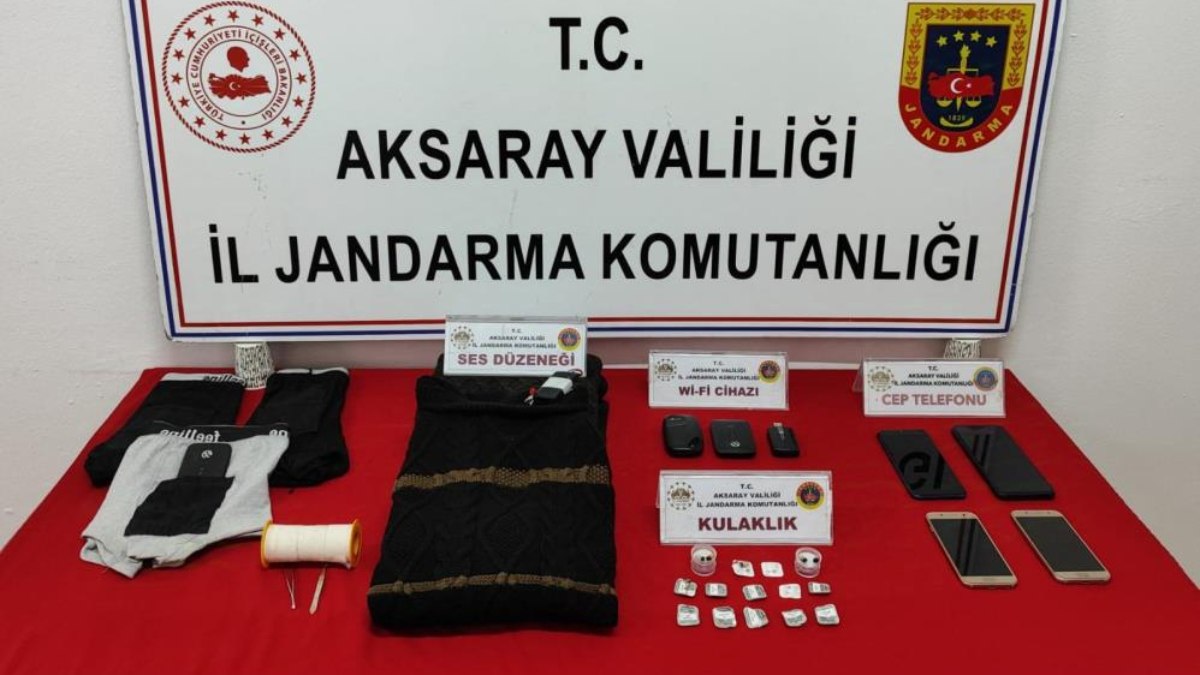 Aksaray’da ehliyet sınavında düzenekle kopya veren şebeke çökertildi