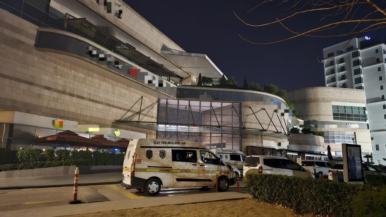 Adana’da AVM’de 3 gün saklanan hırsızlık şüphelisi yakalandı