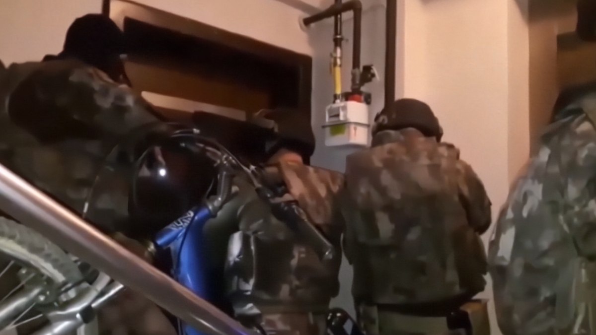 8 ilde çocuk tacizi ve yasa dışı bahis operasyonlarında 103 şüpheli yakalandı